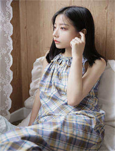 《性饥渴艳妇88经典A片-需要浪漫》