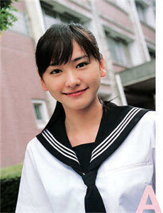 《上游泳课我们全班都光着下水-女子日系裸妆视频》