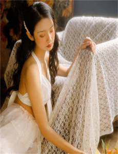 《电影库-碧香亭美幼》